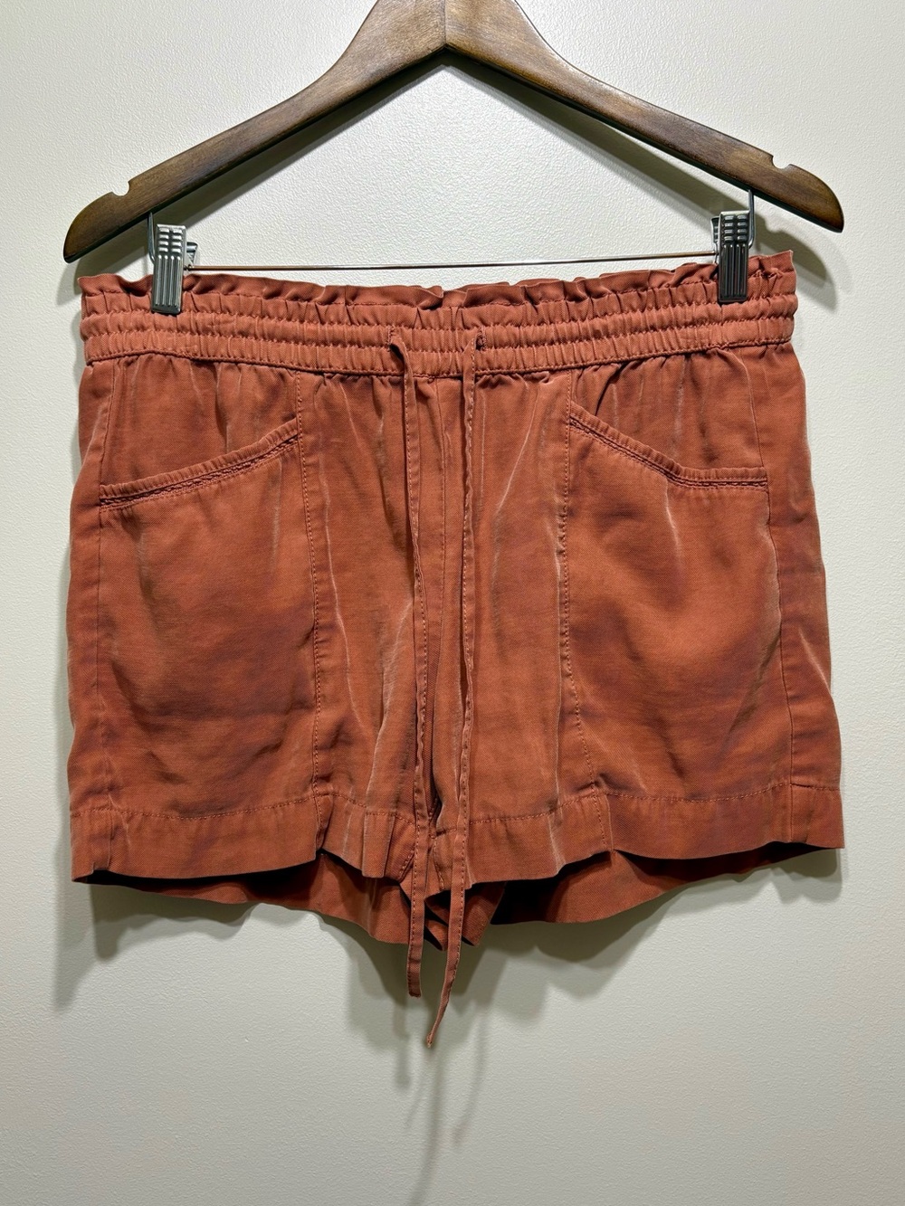 LOFT Women’s Rust High Rise Drawstring Relaxed Shorts Size Small - Picture 7 of 7